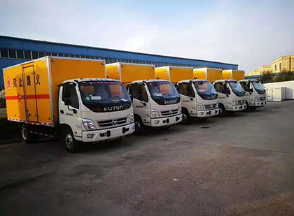 横栏镇爆破器材运输车